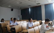 校领导深入思政课堂听课