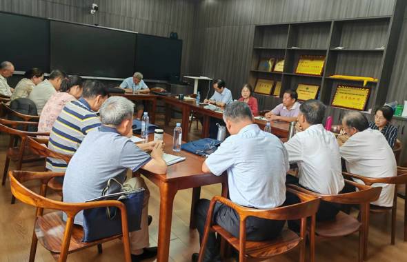 教育教学评估中心召开2025-2026学年 第一学期专职督导第一次会议